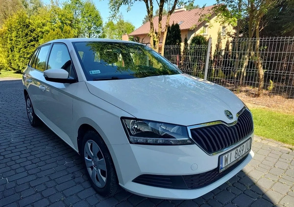 Skoda Fabia cena 38899 przebieg: 93931, rok produkcji 2019 z Urzędów małe 466
